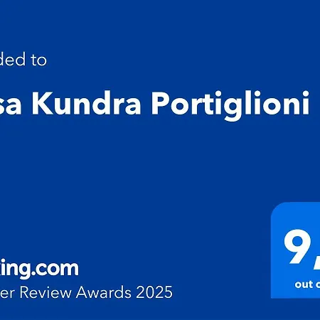 Casa Kundra Portiglioni 푼토네 디 스카를리노